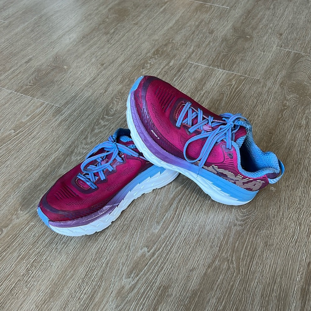 Hoka One One Bondi 5